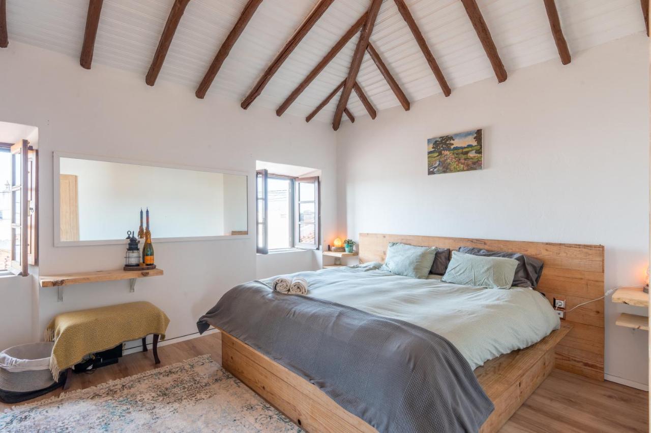 Casa Carina Espiche Bed & Breakfast Exterior photo